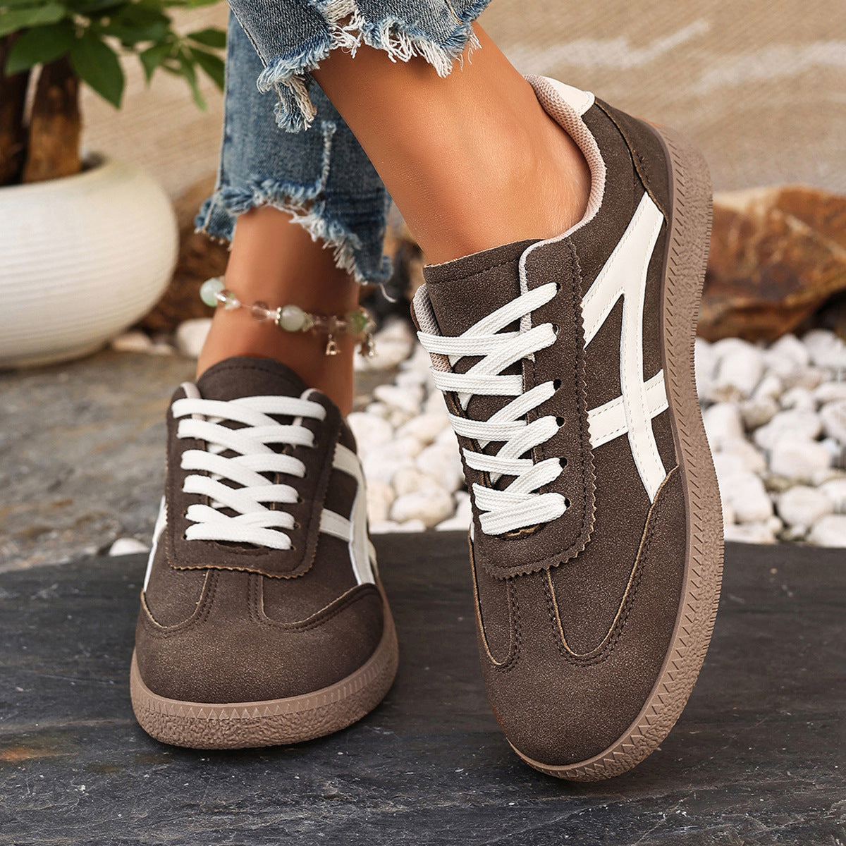 Sneakers Ortopediche Chic dal Design Unico