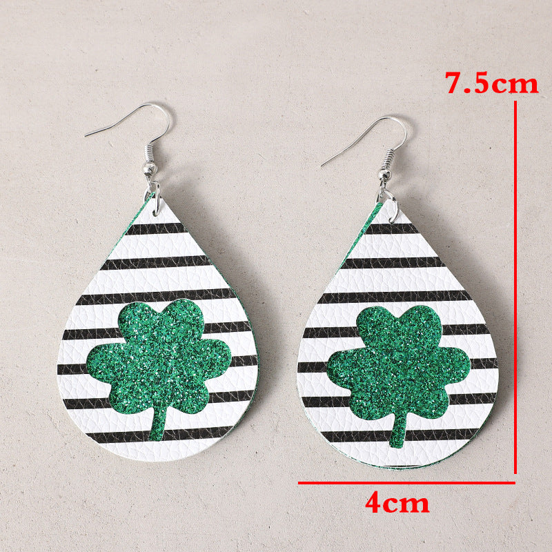 Orecchino artigianale delicato