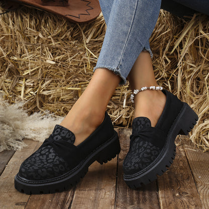 Scarpe Ortopediche Aggraziate dal Look Moderno
