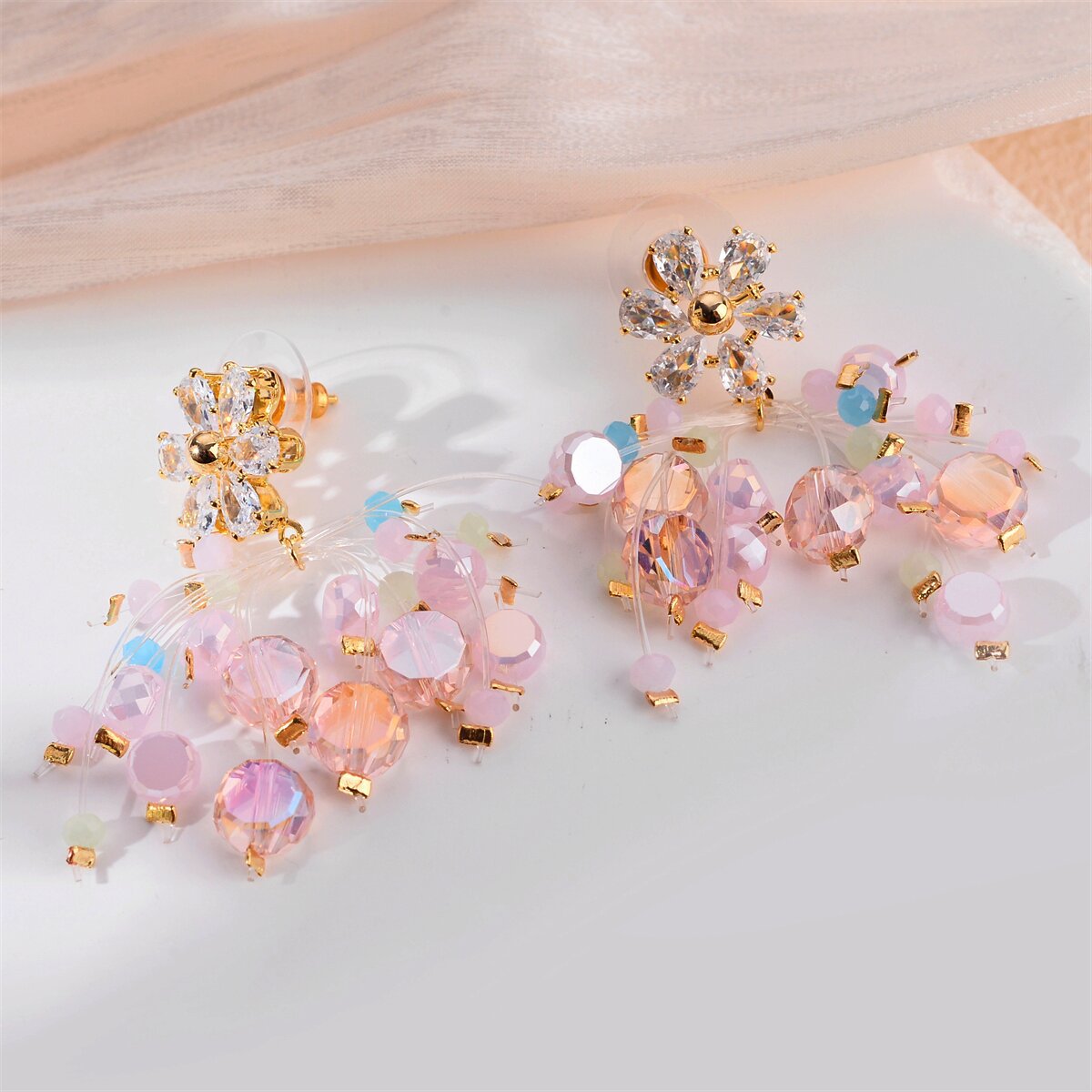 Orecchino affascinante per ogni occasione