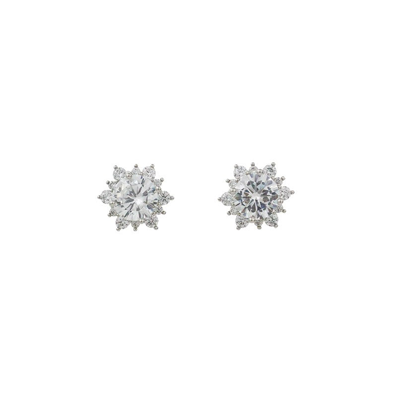 Orecchino affascinante per ogni occasione