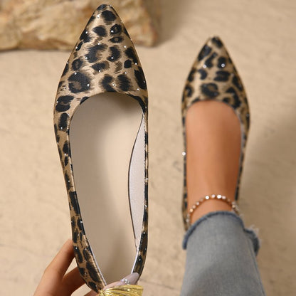 Scarpe Ortopediche Aggraziate dal Look Moderno