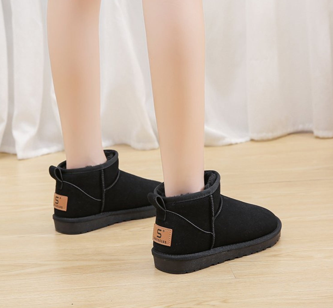 Stivali Ortopediche Aggraziate dal Look Moderno