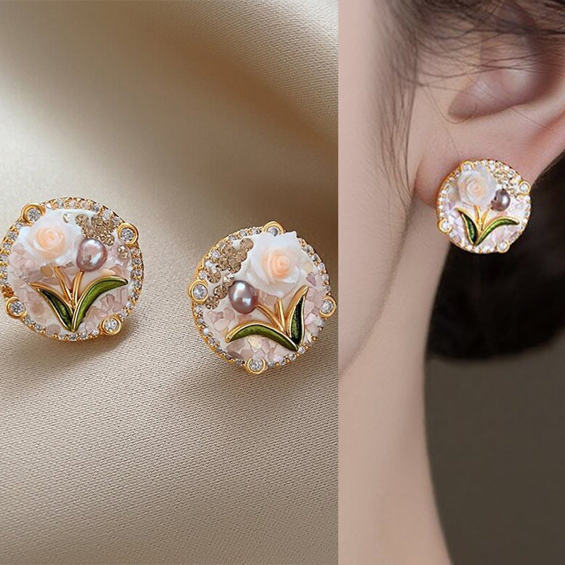 Orecchino stupendo per uso quotidiano