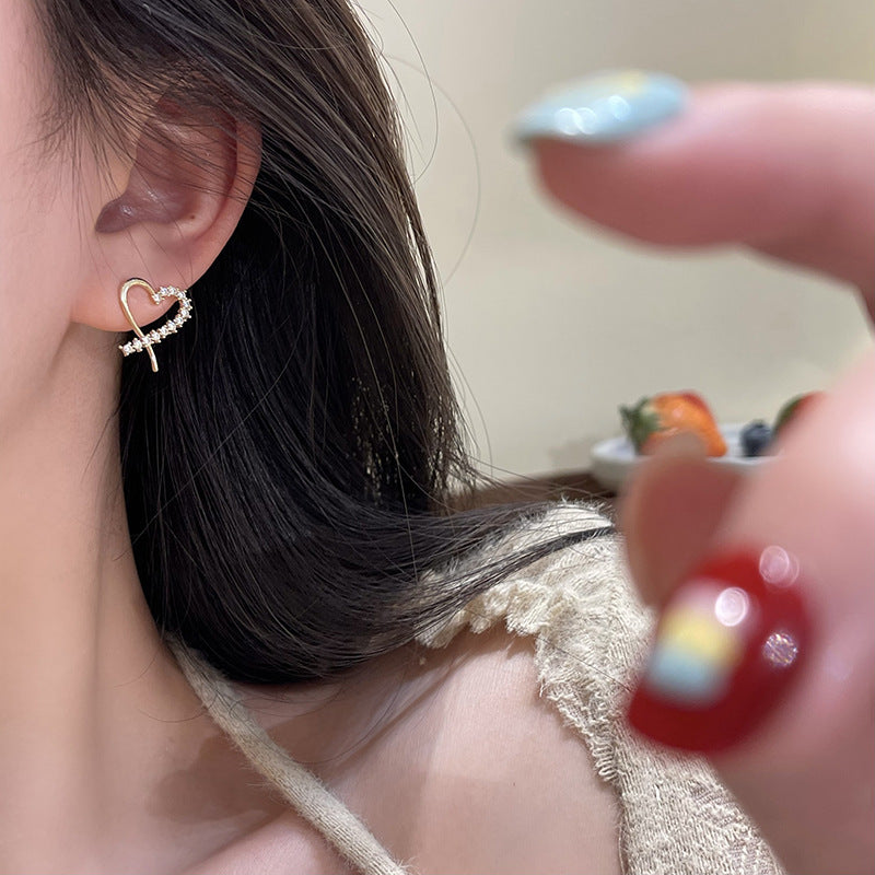 Orecchino affascinante per ogni occasione