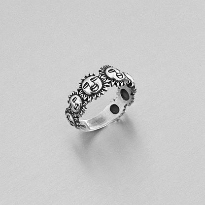 Anello affascinante per ogni occasione