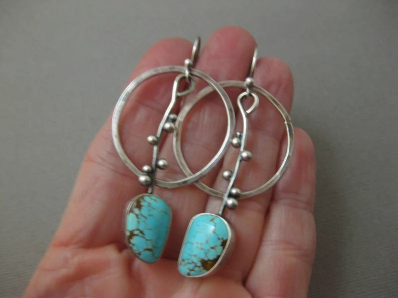 Orecchino elegante per ogni occasione