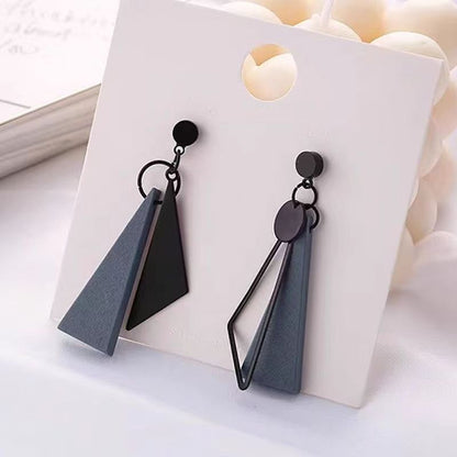 Orecchino vintage fatto a mano