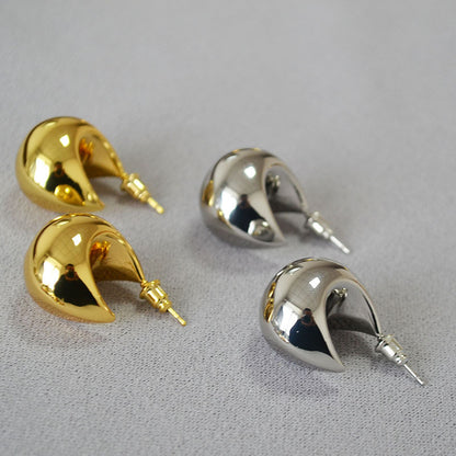 Oro Orecchino vintage fatto a mano