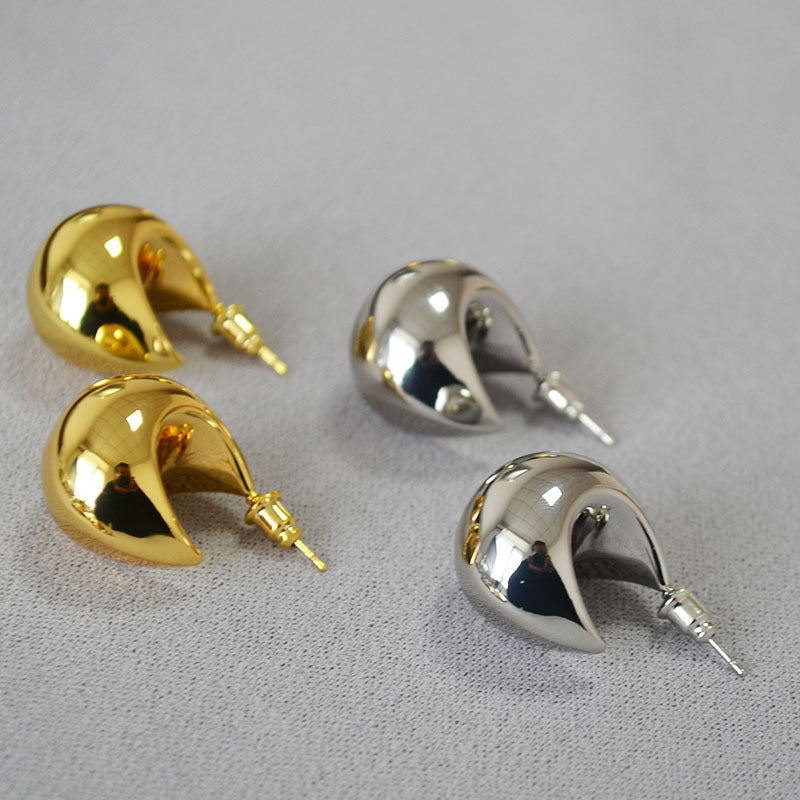 Oro Orecchino vintage fatto a mano