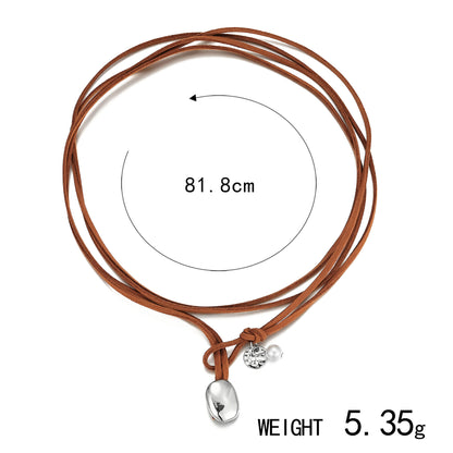 Gioiello artigianale delicato