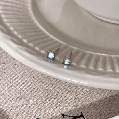 Orecchino affascinante per ogni occasione