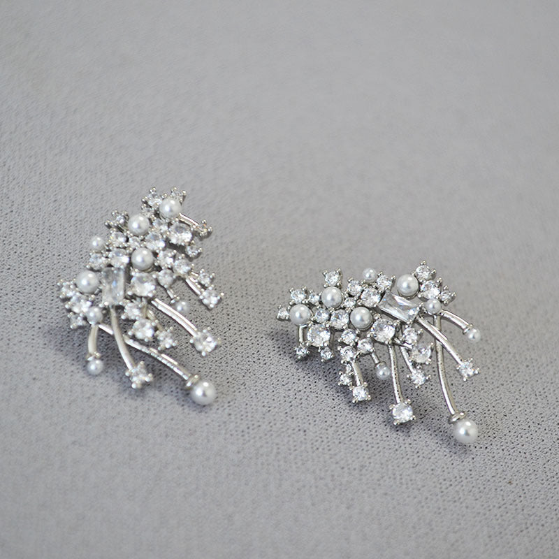 Argento Orecchino stupendo per uso quotidiano