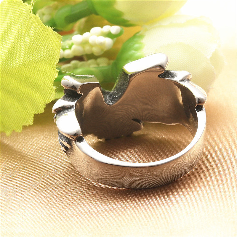 Anello affascinante per ogni occasione