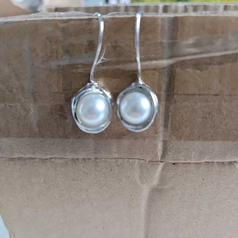 Orecchino stupendo per uso quotidiano