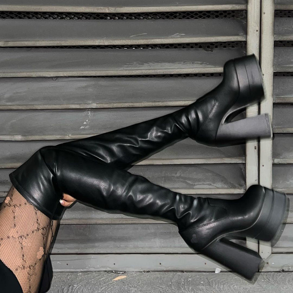 Stivali ortopedici aggraziati per un look moderno
