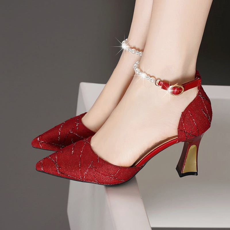 Sandali Ortopediche Aggraziate dal Look Moderno