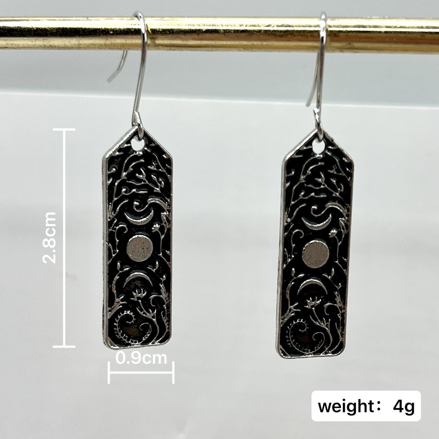 Orecchino vintage fatto a mano