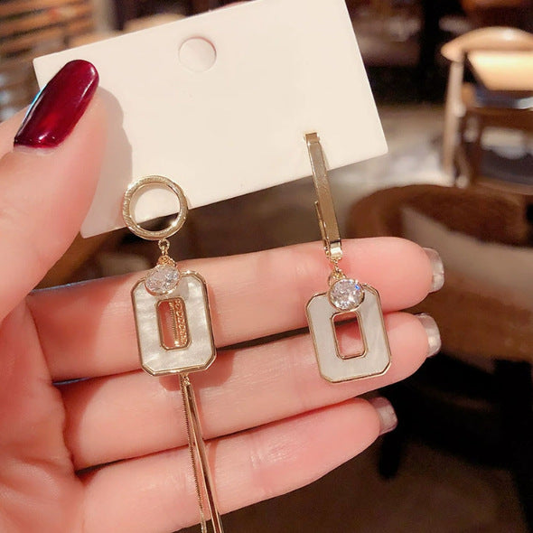 Orecchino romantico per momenti speciali