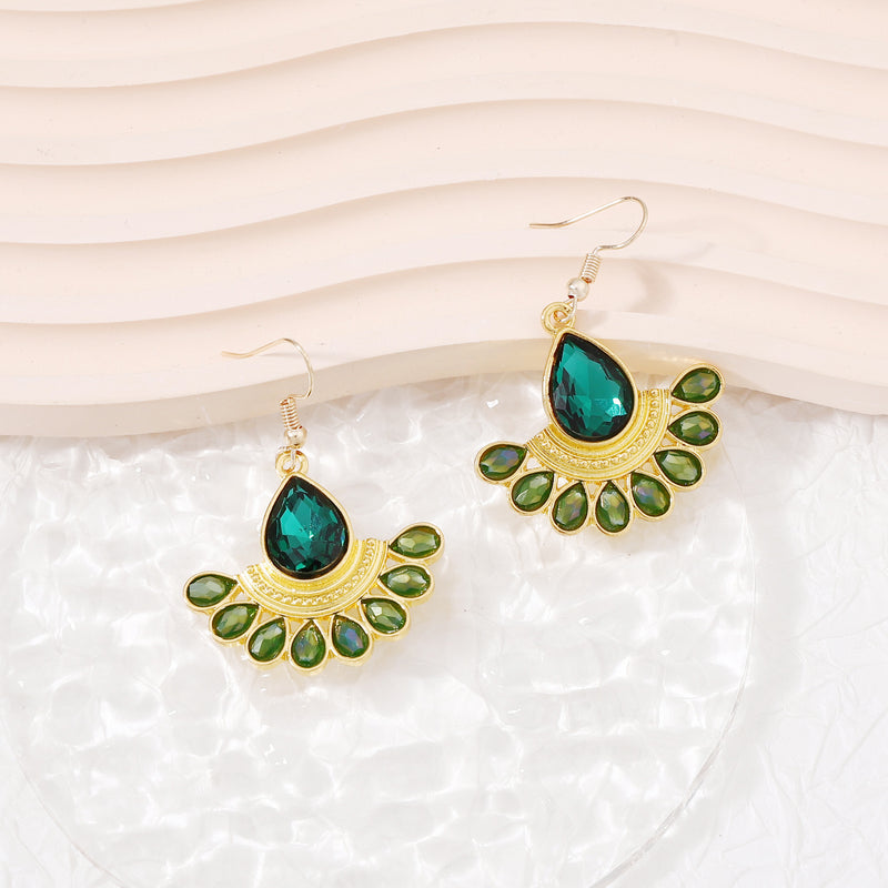 Orecchino bellissimo con stile unico