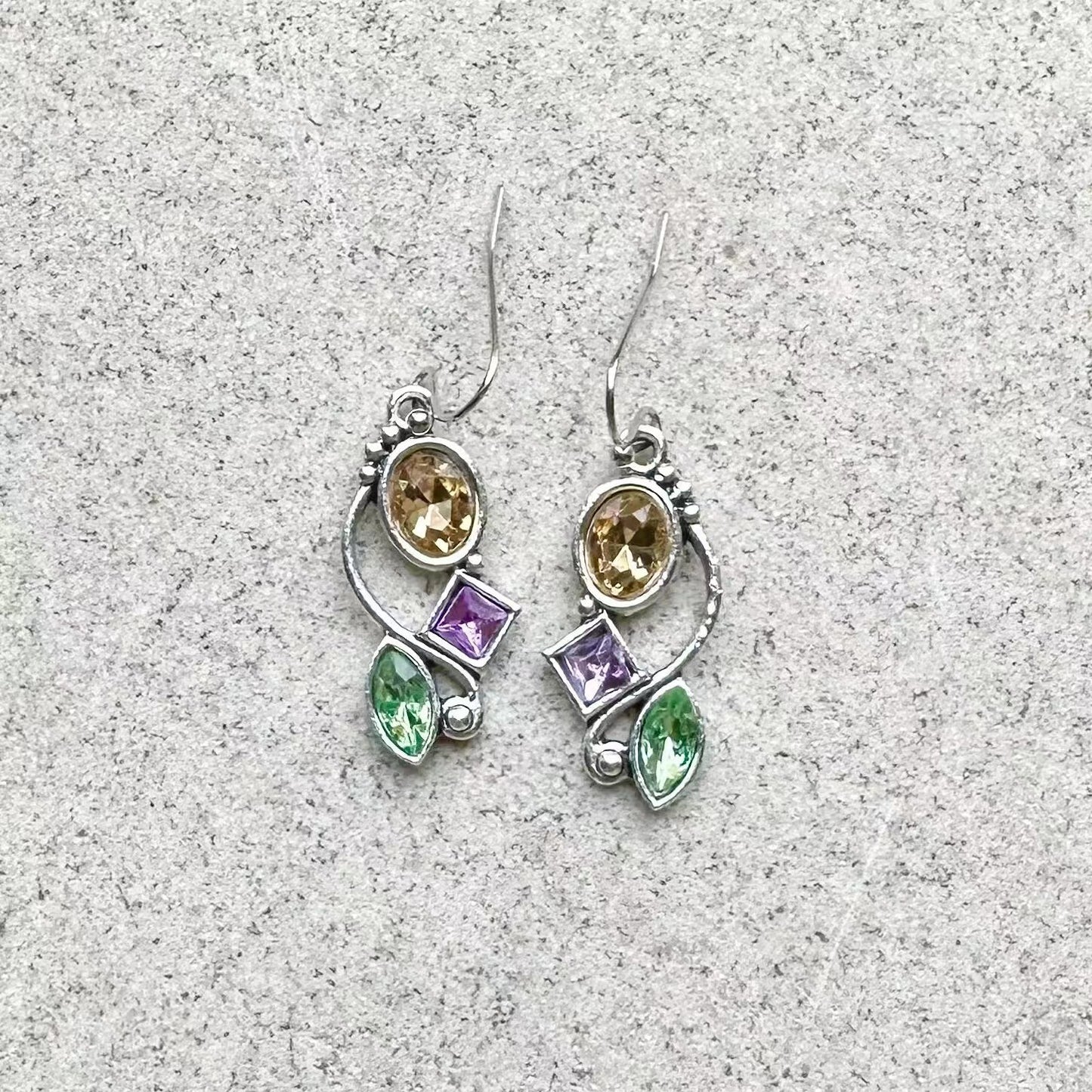 Orecchino stupendo per uso quotidiano