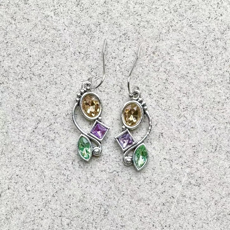 Orecchino stupendo per uso quotidiano