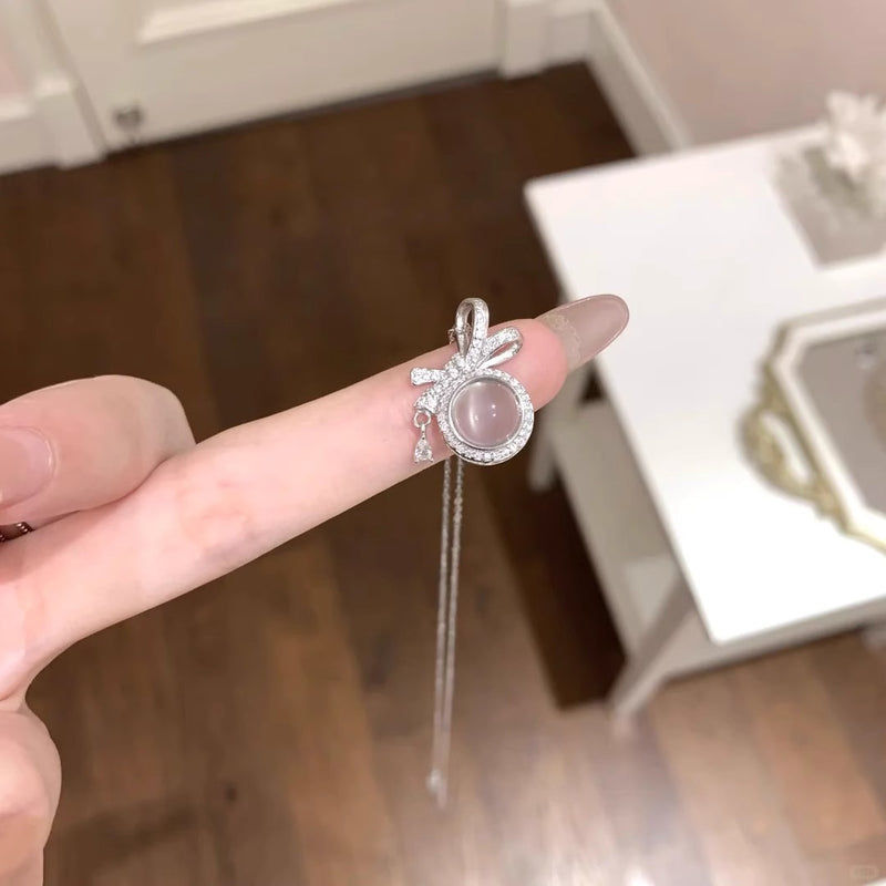 Gioiello artigianale delicato