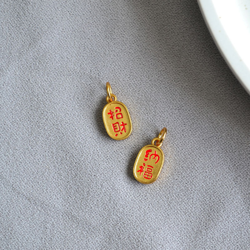 Oro Orecchino artigianale delicato