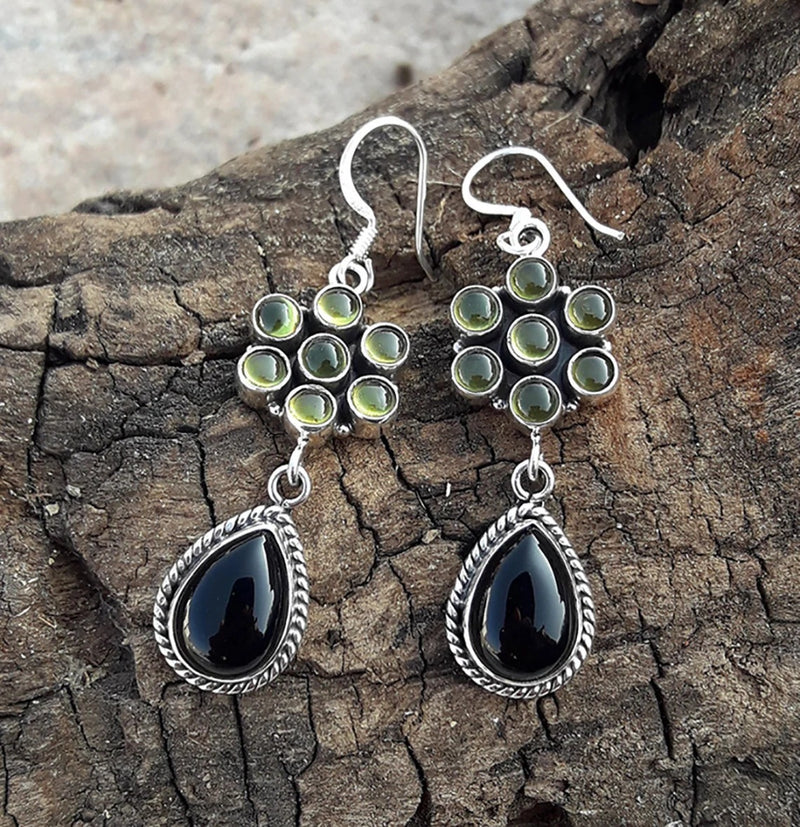 Orecchino classico dal fascino senza tempo