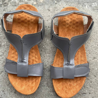 Sandali Ortopediche Aggraziate dal Look Moderno