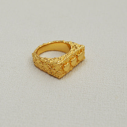 Oro Anello affascinante per ogni occasione