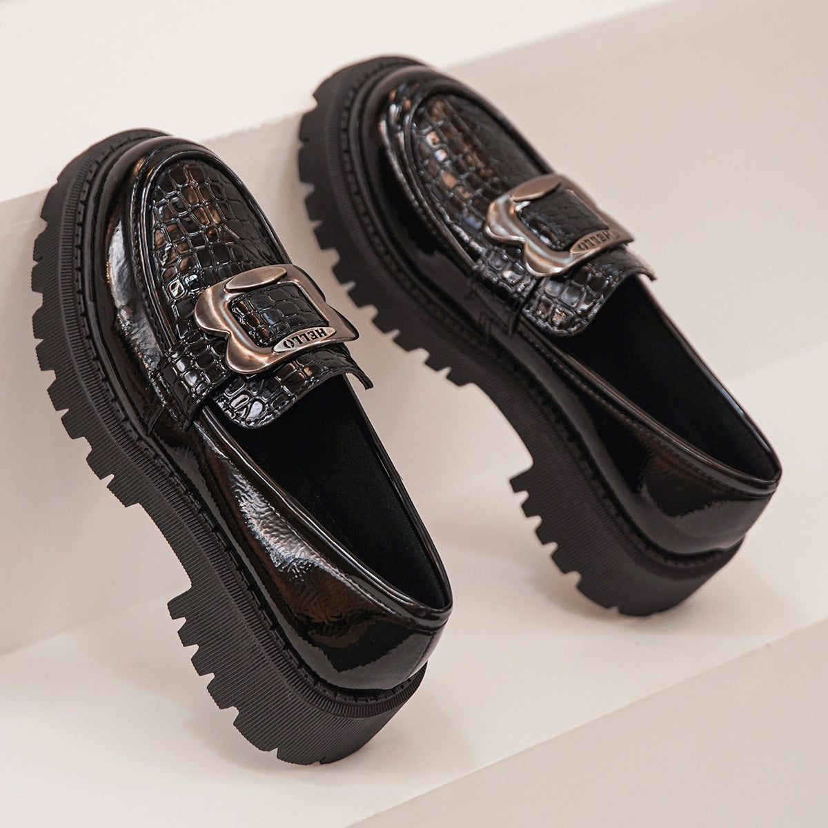 Scarpe Ortopediche Ispirate al Vintage