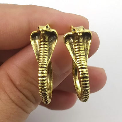 Argento Orecchino artigianale delicato