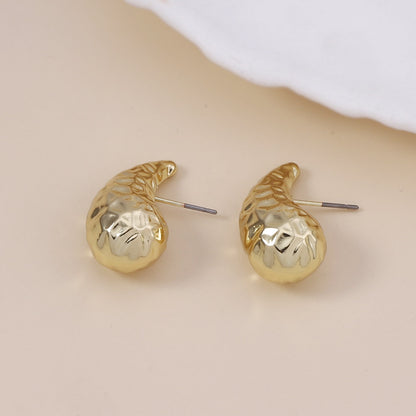 Orecchino romantico per momenti speciali