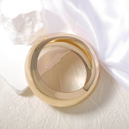 Bracciale bellissimo con stile unico