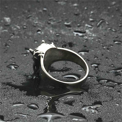 Anello bellissimo con stile unico