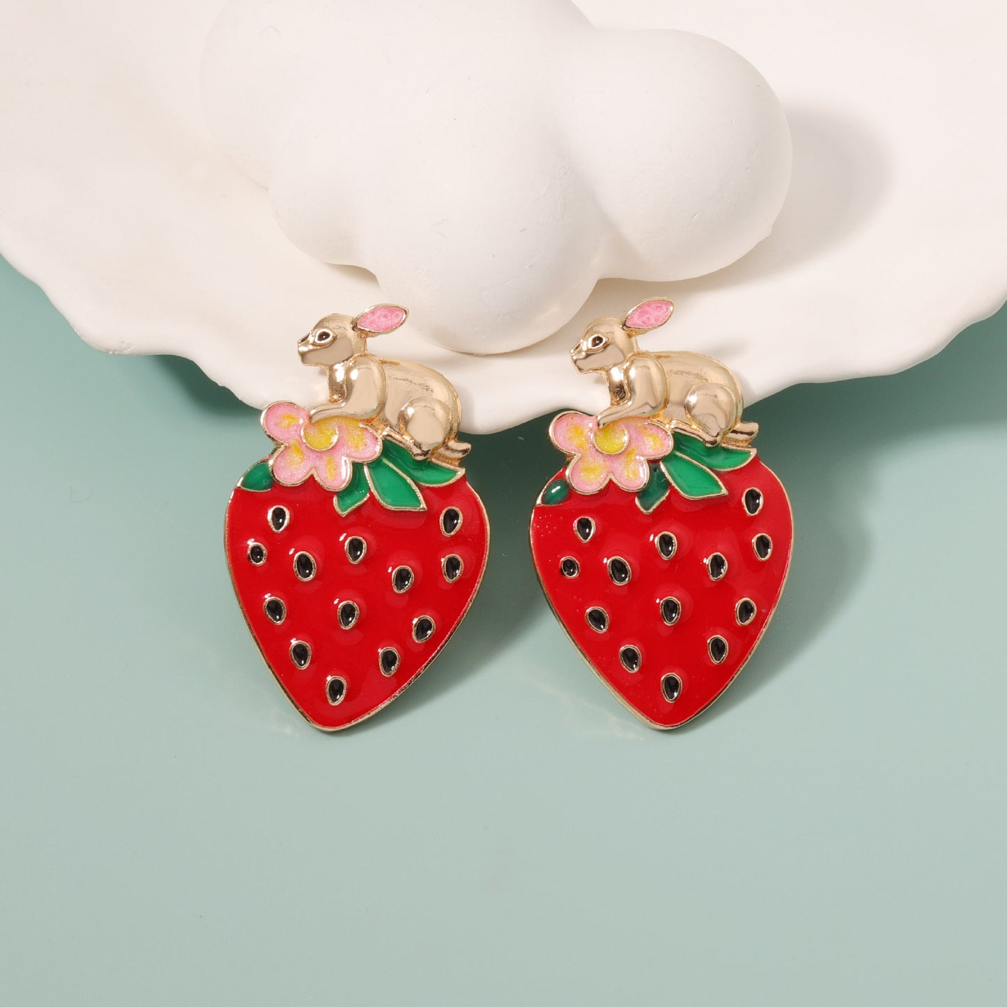 Orecchino bellissimo con stile unico