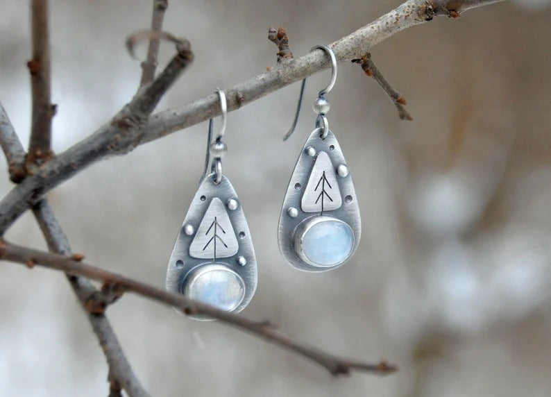 Orecchino classico dal fascino senza tempo