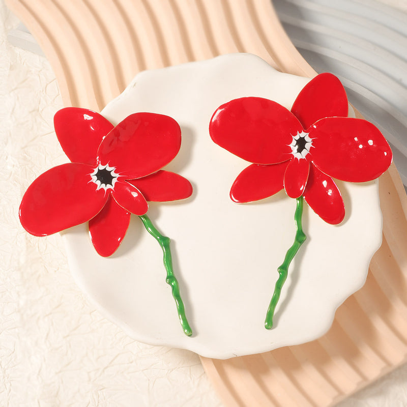 Orecchino artigianale delicato