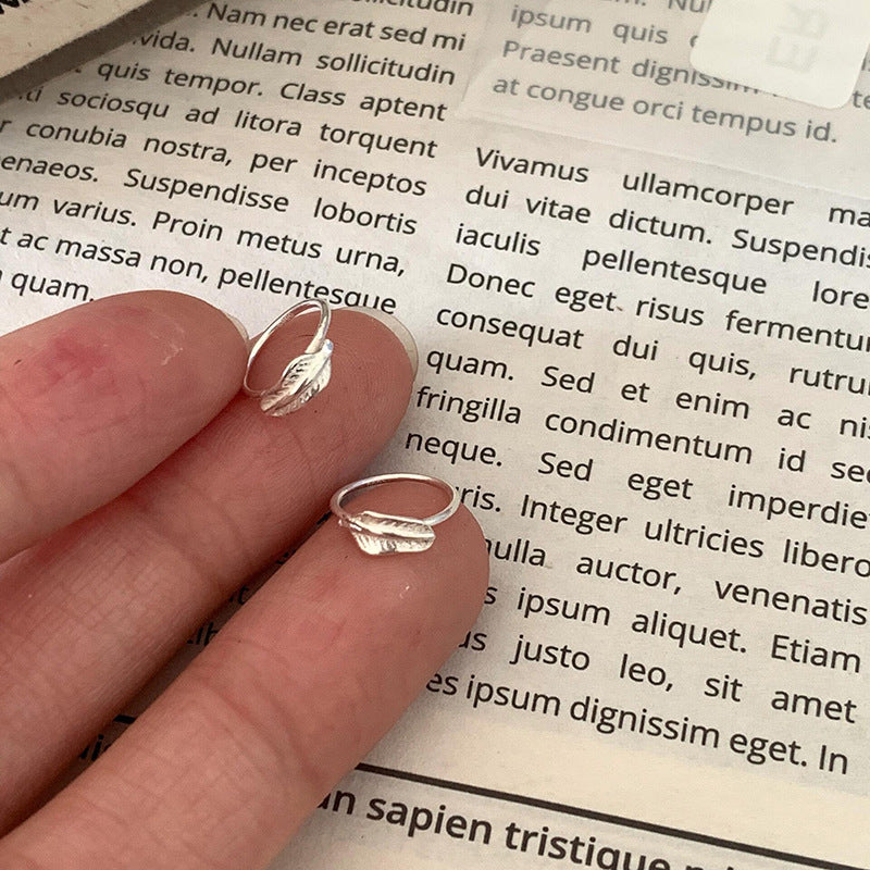 Orecchino artigianale delicato