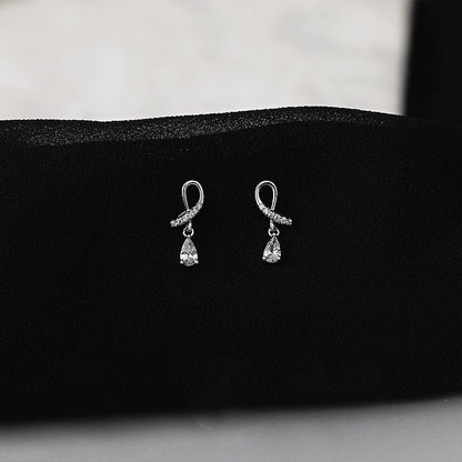 Orecchino romantico per momenti speciali