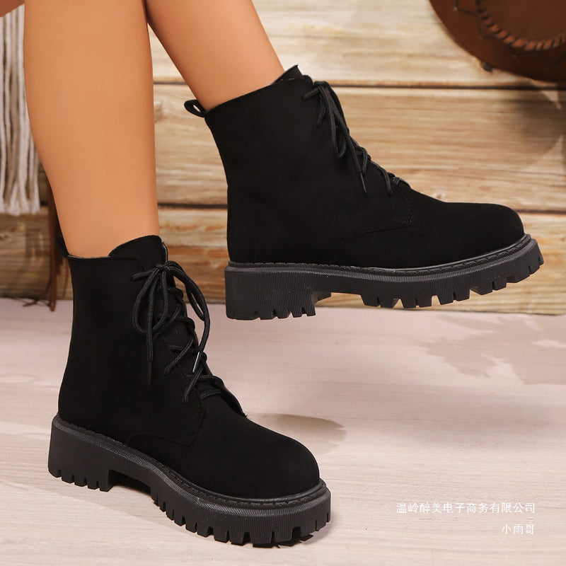 Scarpe Ortopediche Aggraziate dal Look Moderno