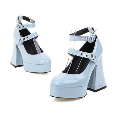 Scarpe Ortopediche Aggraziate dal Look Moderno