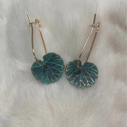 Orecchino classico dal fascino senza tempo