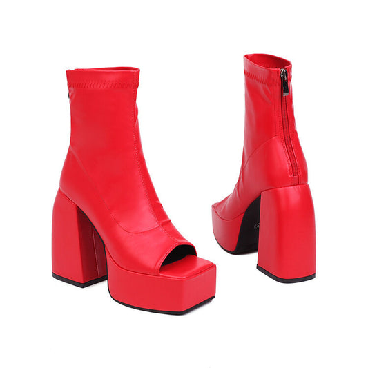 Sandali Ortopediche Aggraziate dal Look Moderno