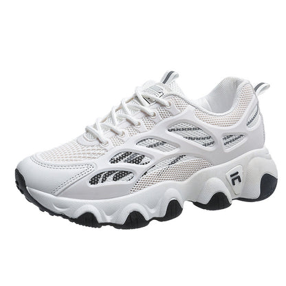 Sneakers Ortopediche Aggraziate dal Look Moderno