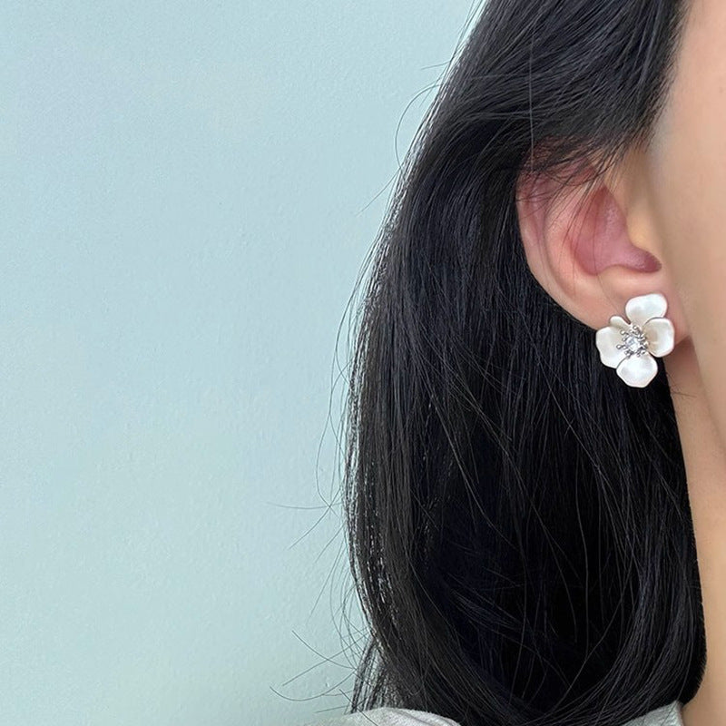 Orecchino vintage fatto a mano