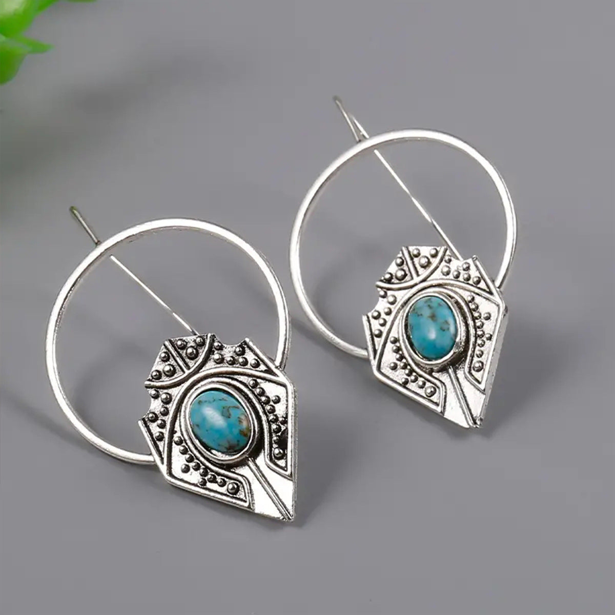 Orecchino romantico per momenti speciali