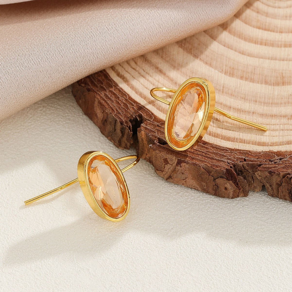 Orecchino vintage fatto a mano