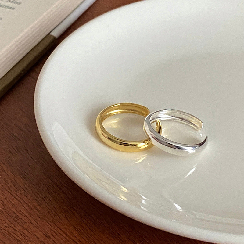 Oro Anello classico dal fascino senza tempo